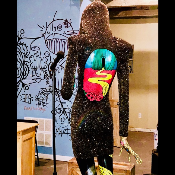 B.L limited celeb fave hoodie dress gold backless - Picture 2 of 8